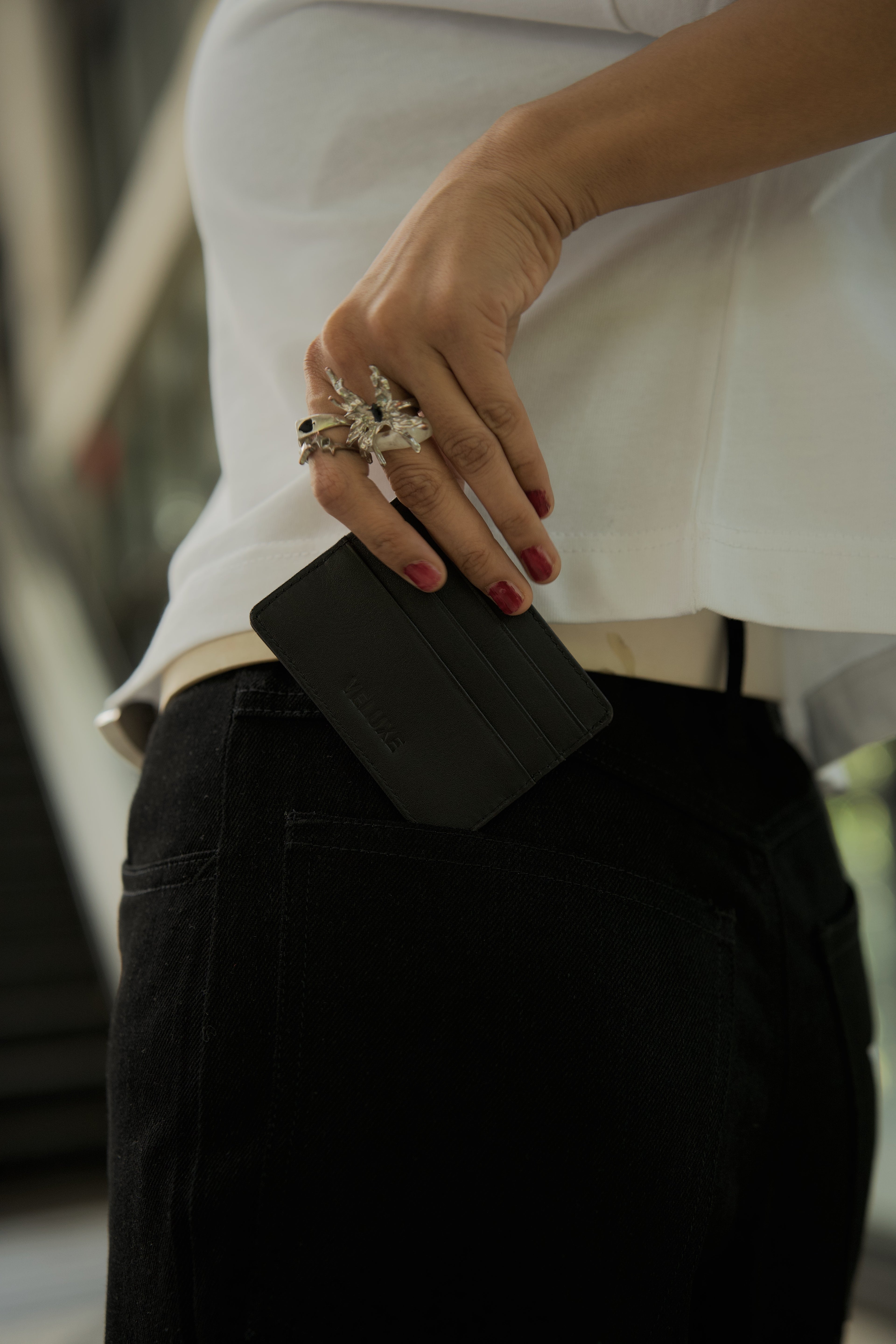 VELUXE CARD HOLDER